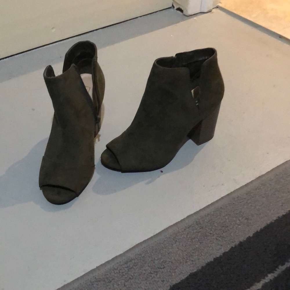 Peep toed booties